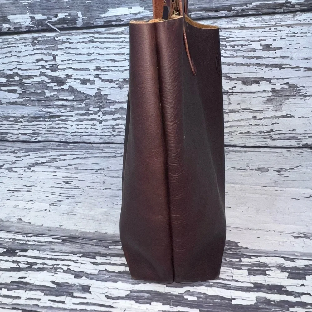 Holy Cow Leather Goods - Full Grain Medium Leather ‘Jenny’ Tote - Brown - Picture 9 of 15